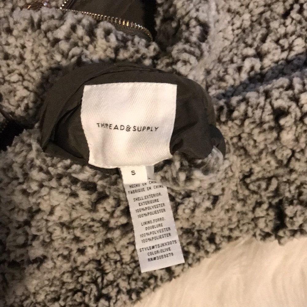 Thread & Supply Reversible Vest - Picture 4 of 4